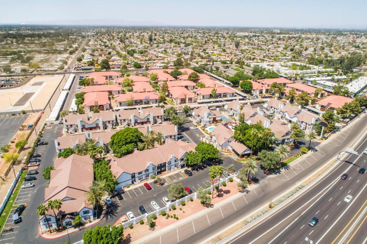 Metro Phx Downstairs Studio Sleeps 4 Ada Accessible Phoenix Bagian luar foto